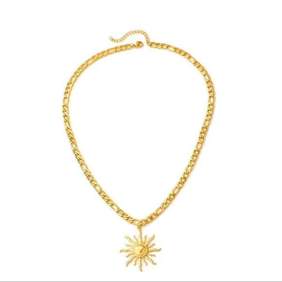 18K Gold Plated Sun Pendant Figaro Chain Necklace - Picture 4 of 5